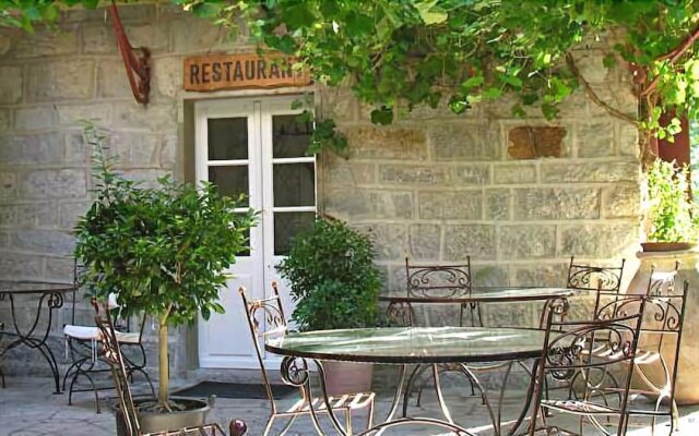 Hôtel-Restaurant Monte d'Oro