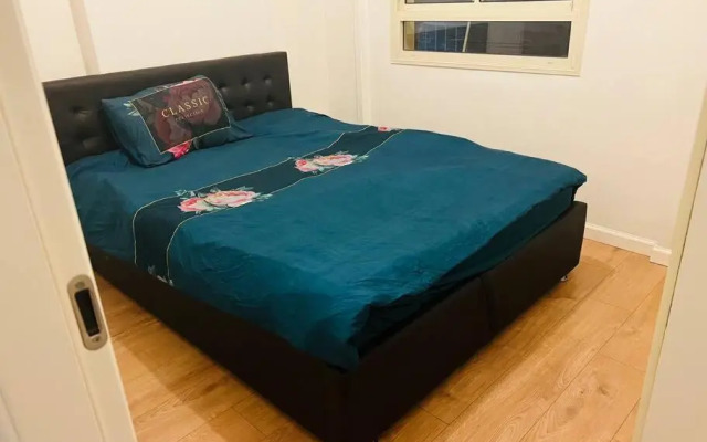 דירה 2 חדרים 100 מטר מהים