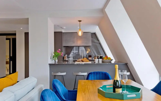 2-bed Superior Apt 416