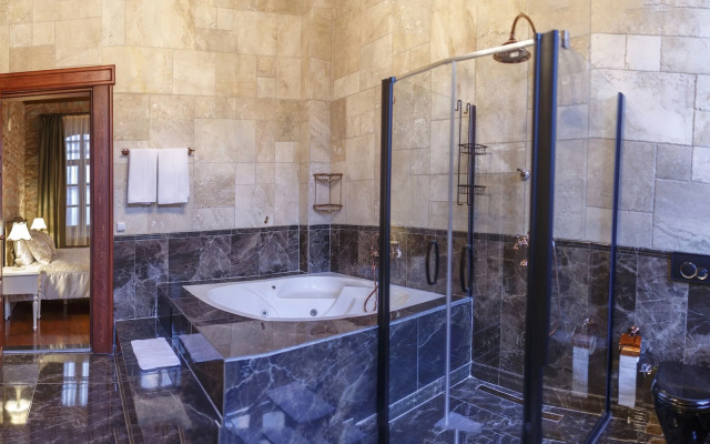 Verula City Luxury Villa