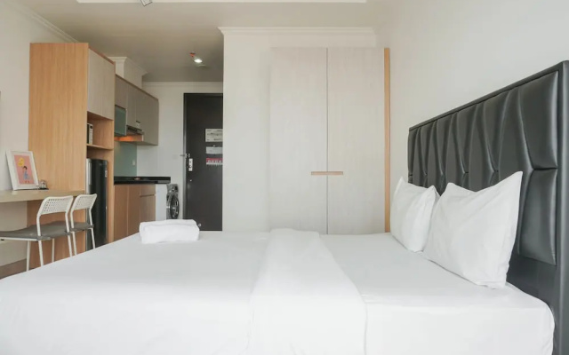 Minimalist And Strategic Studio Room At Menteng Park Apartment – Guest Rooms – Jakarta