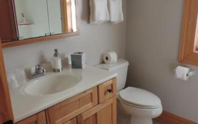 Abe's Spring Street Guest House