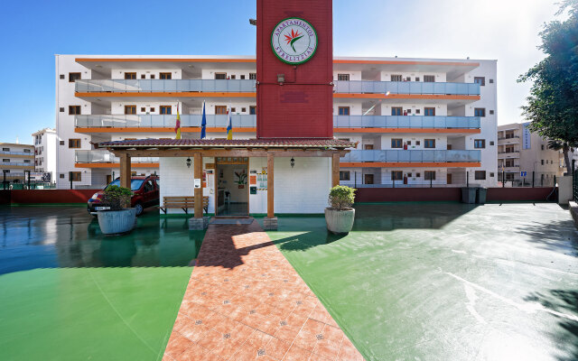 Strelitzias Apartments
