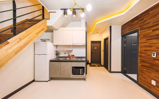 Summer Story Pension