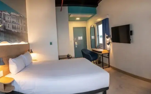 Ibis Styles El Malecon Guayaquil