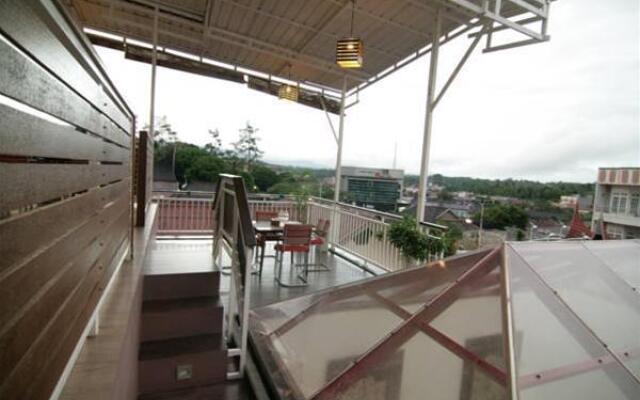 Treeli Boutique Hotel