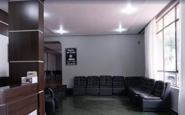 Riviera Hotel