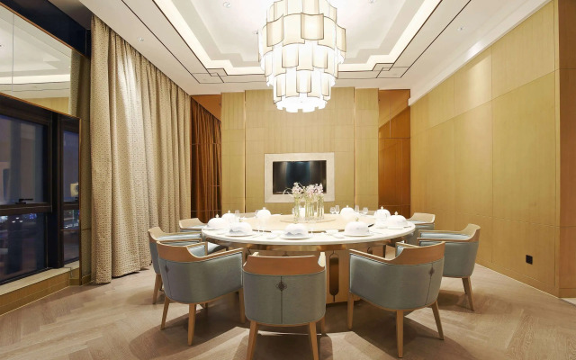 Howard Johnson by Wyndham Glory Plaza ChengHai
