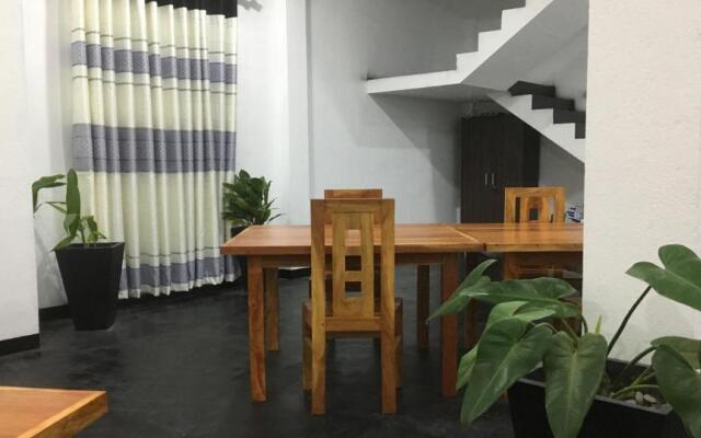 Surfing Sea Hiriketiya 3 Bed Room Entire Villa