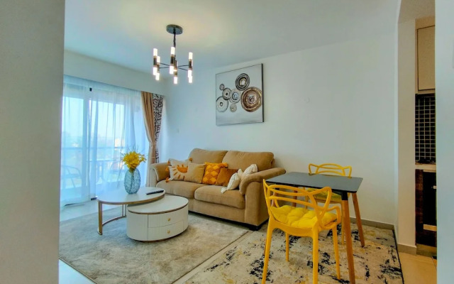 Lux Suites Astoria Apartments Lavington