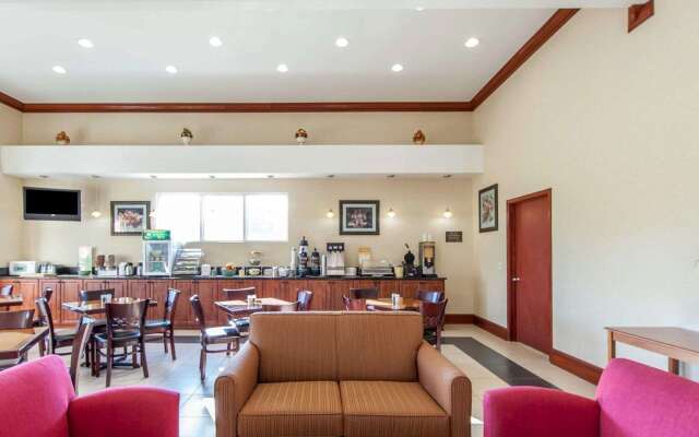 Quality Inn & Suites Cartersville North