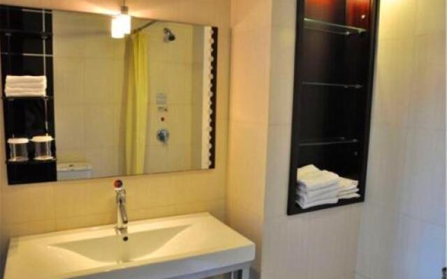 Qingdao Lilac Hotel