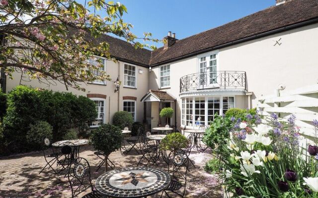 Millstream Hotel & Restaurant