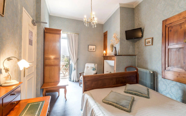 Logis Hôtel Beau Site