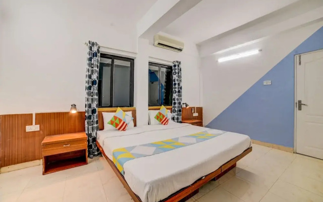 La Mansion by OYO Rooms