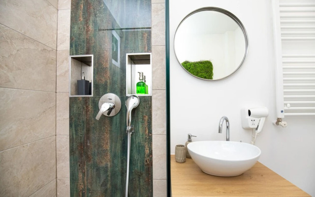 Metropole Apartments Studio Old City