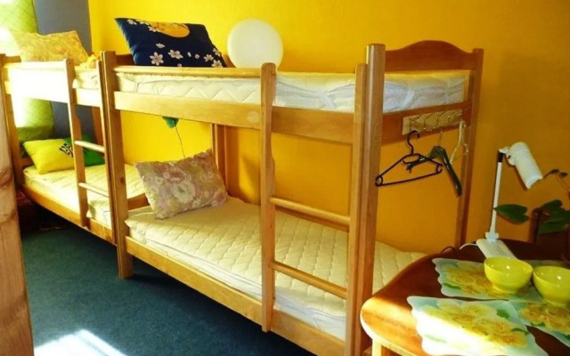 YourHostel Club