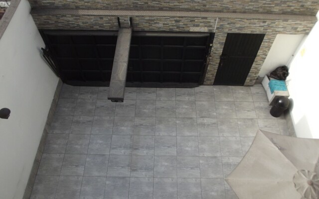 Luhamar's House