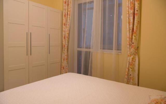 The North Tower Apartment