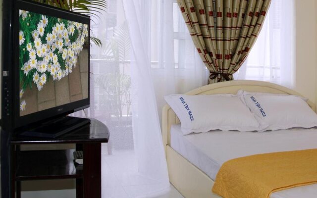 Adam Viet Nam Hotel