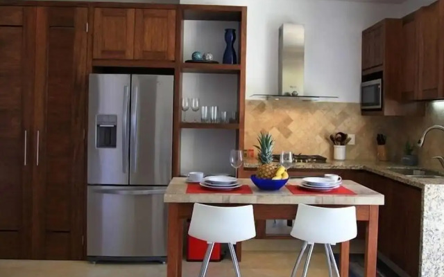 Romantic Zone V177 Studio