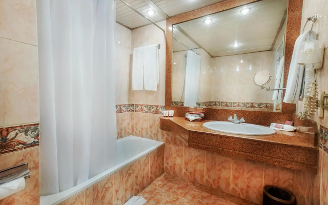 Pyramisa Hotel Luxor