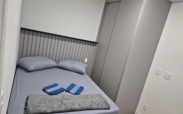 Skyline Comfort Club - Azul Celeste