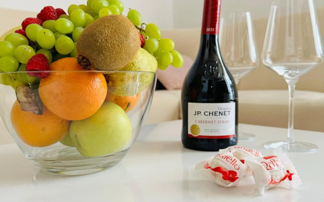 T-star, 2-bedroom apartment with magnificent beach view