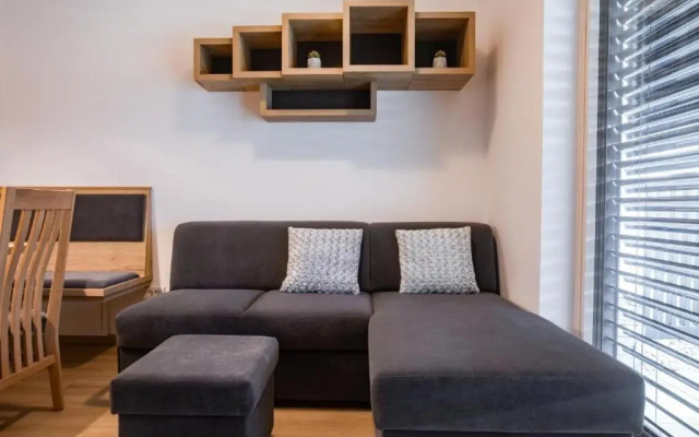 Vila Mojca Apartma Eva-Neža, Kranjska Gora (center)