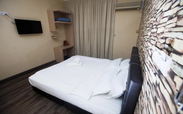 Natol Homestay-LA (Tabuan Jaya)