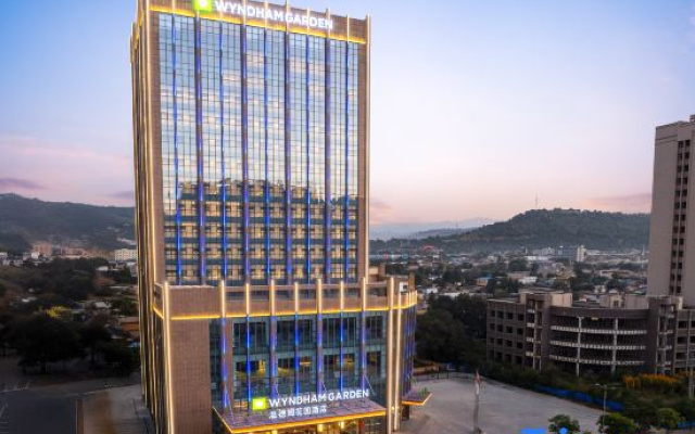 Wyndham Garden Linxia – Outside – Linxia Hui Autonomous Prefecture