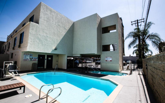 Anaheim Carriage Inn