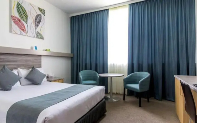 Comfort Inn Regal Park, North Adelaide