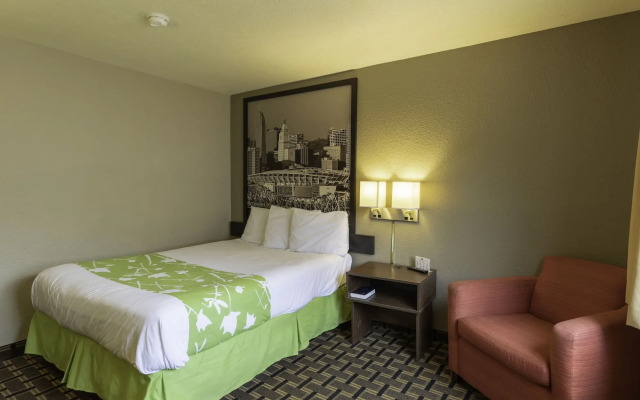 Rodeway Inn Florence - Cincinnati South