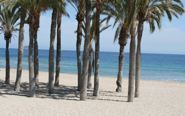 Lovely Holiday Home in Aigues With Private Swimming Pool