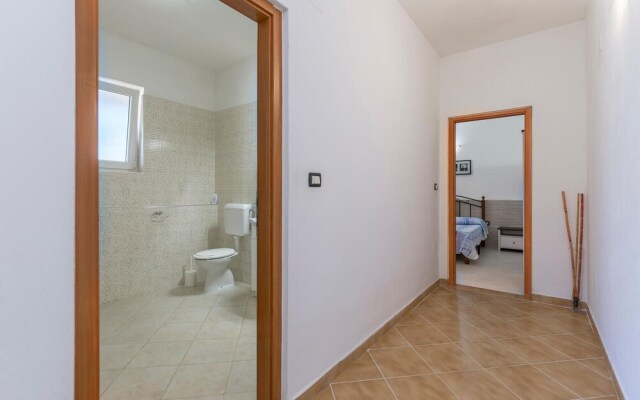 Awesome Home in Novigrad With Wifi and 1 Bedrooms