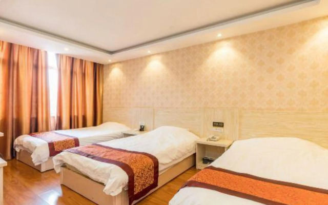 Guiqi Business Hotel (Rizhao Suning Plaza)(贵琪精品酒店(日照苏宁广场店))