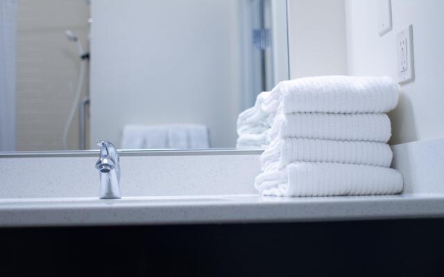 Candlewood Suites Fargo-N. Dakota State University by IHG