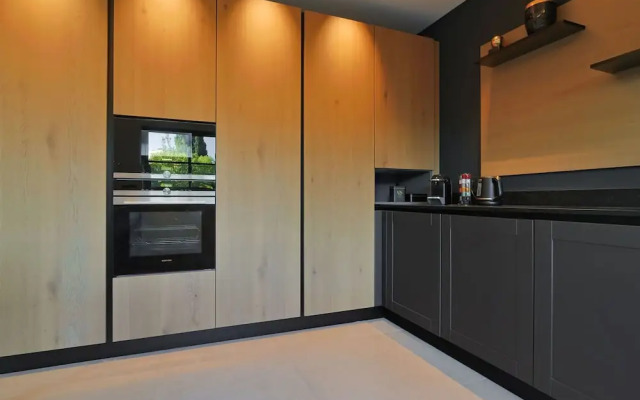 Villa Deva - 5 Bedrooms - Heated Pool