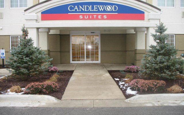 Candlewood Suites Fort Wayne, an IHG Hotel