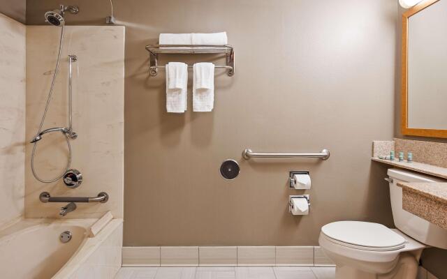 Best Western West Towne Suites