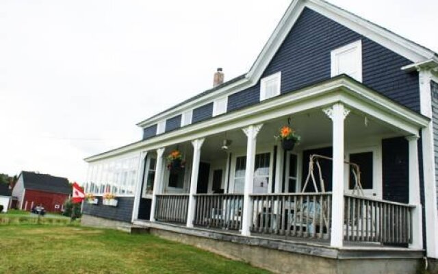 Blueberry Bay Seaside Inn Bed and Breakfast