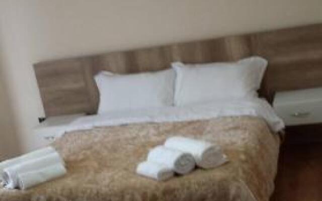 Hotel Roberto