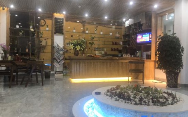 Lugu Lake Jiangnan Yaju Hostel – Lobby – Lijiang