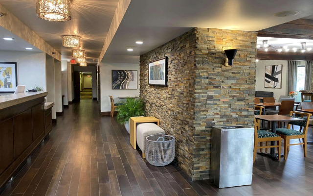 The Addison Hotel