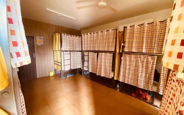 Hide-In Hostel Delhi