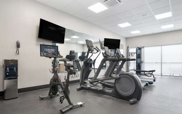 Best Western Plus Mobile Inn & Suites