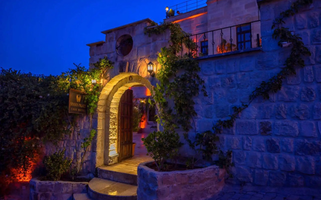 Sinasos Palace Cave Hotel
