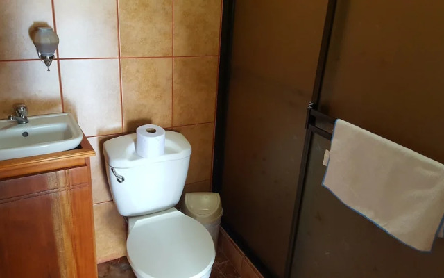 Hotel Los Volcanes Río Celeste