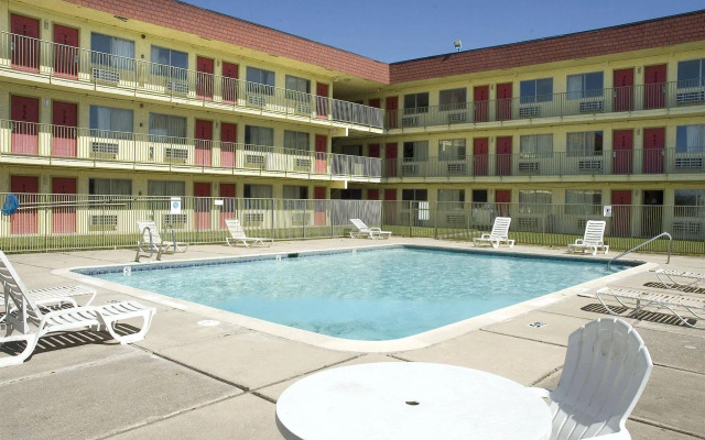OYO Hotel Houston Southwest I-69